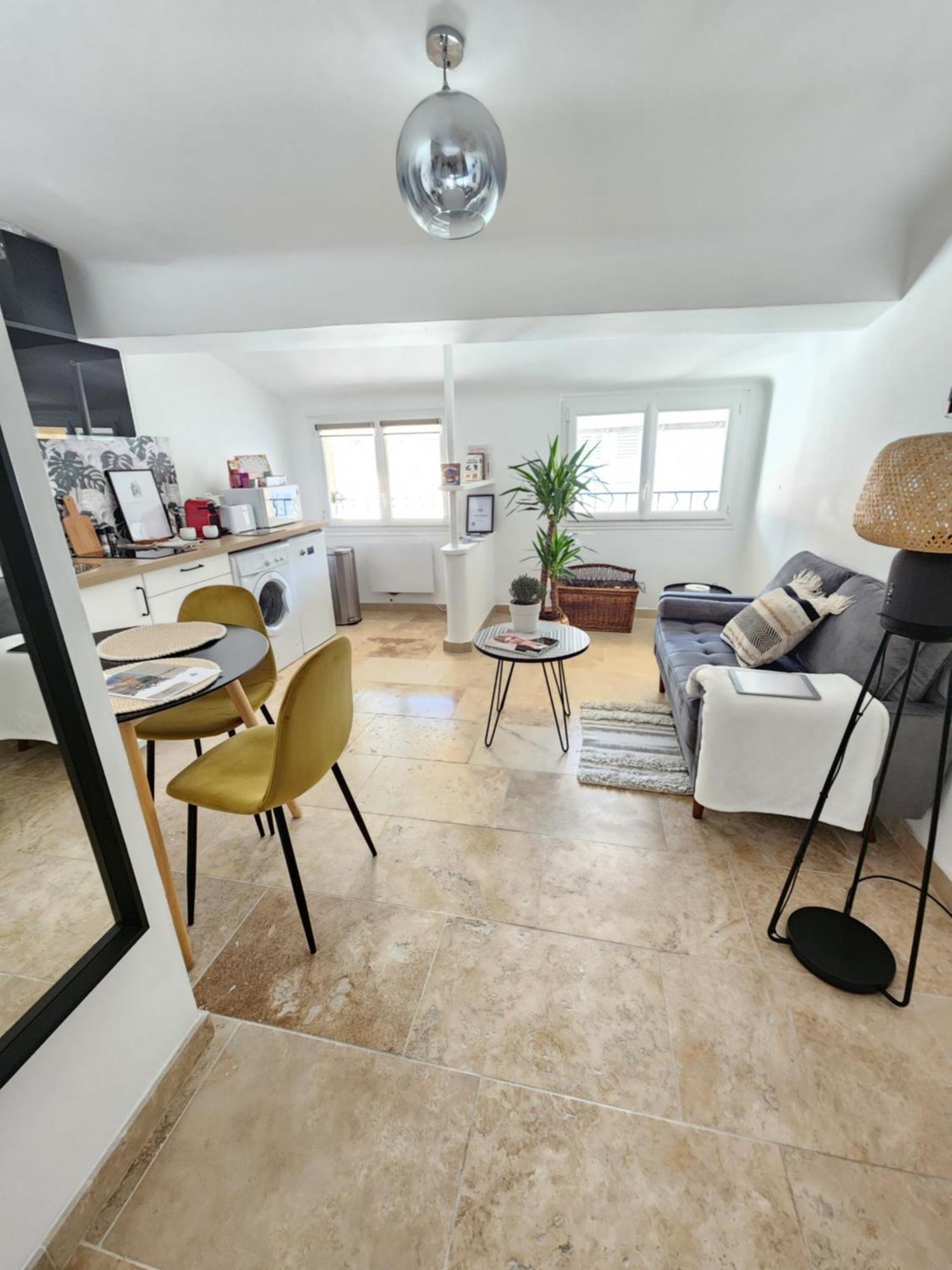 Le Beffroi De Gaston Climatise Appartement Aix-en-Provence